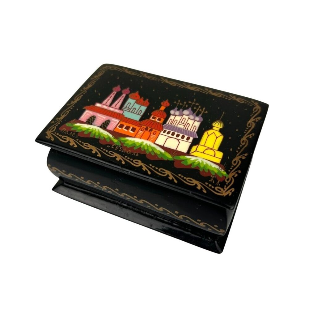 Russian Black Lacquerware Hinged Trinket Box Signed Buildings Hand Painted READ